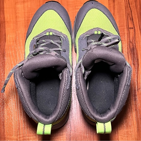 The North Face kids waterproof boots, size 3. - Picture 6 of 9